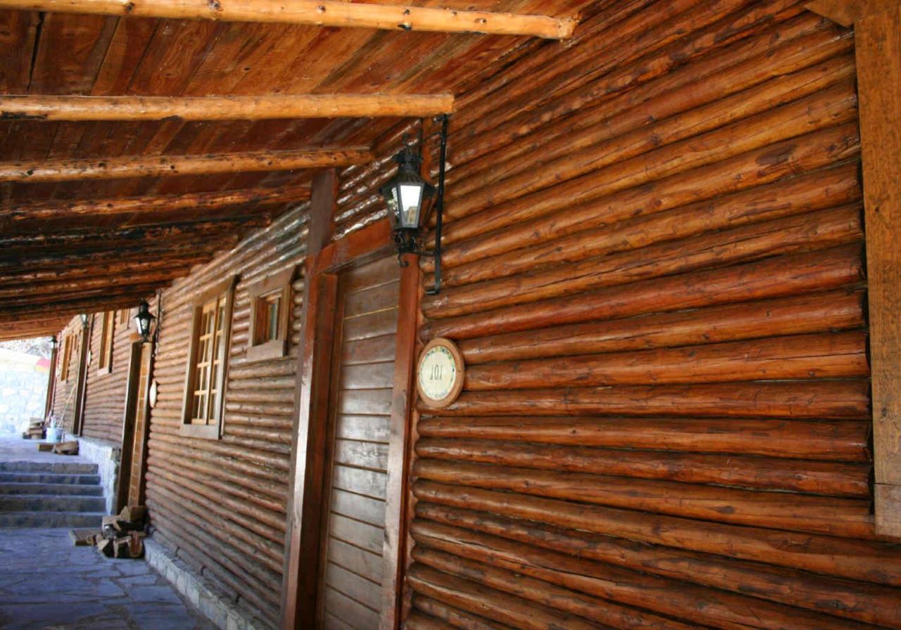 Bosques De Monterreal Hotel San Antonio de las Alazanas Екстериор снимка
