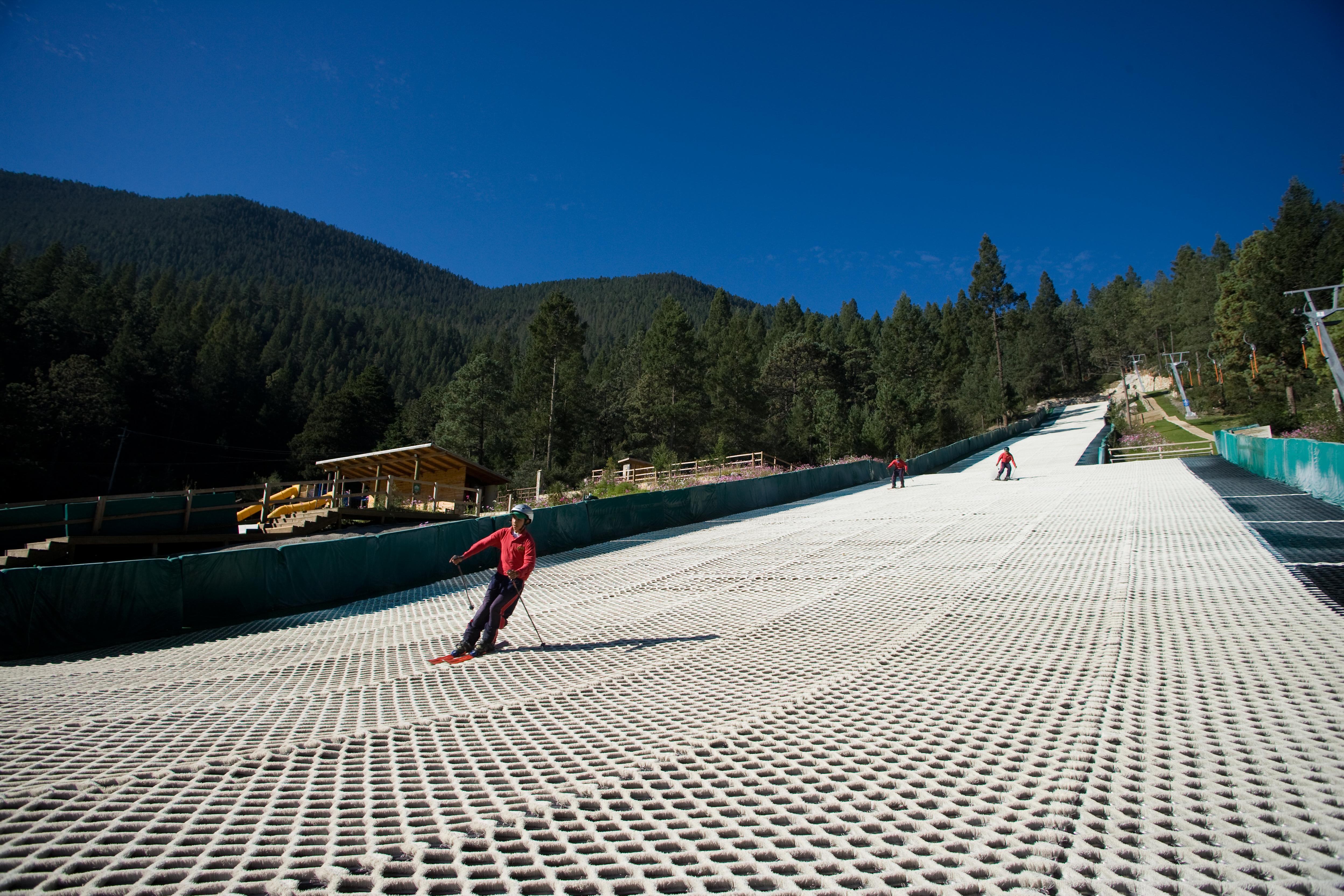 Bosques De Monterreal Hotel San Antonio de las Alazanas Екстериор снимка